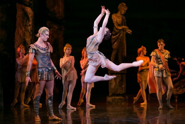 Однак саме «Спартак» Григоровича став візитною карткою театру і радянського балету в цілому, однієї з найбільш яскравих робіт російської балетної школи, по праву вважається одним з найкрасивіших, динамічних і видовищних балетних вистав у світі