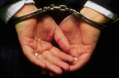 27 листопада 2013, 18:56 Переглядів:   У Запоріжжі заарештували скарбника кримінального авторитета