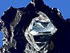 10   алмаз   (C) 1600   Ріже скло близький   Ельбор   , Але природного аналога не існує