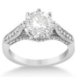 Это обручальное кольцо с бриллиантами в стиле эдвардианской эпохи (0,35 карата) украшено изысканным центральным камнем в форме зубца