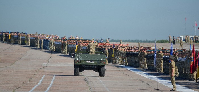 Читайте також:  На парад до Дня Незалежності виведуть 250 одиниць військової техніки