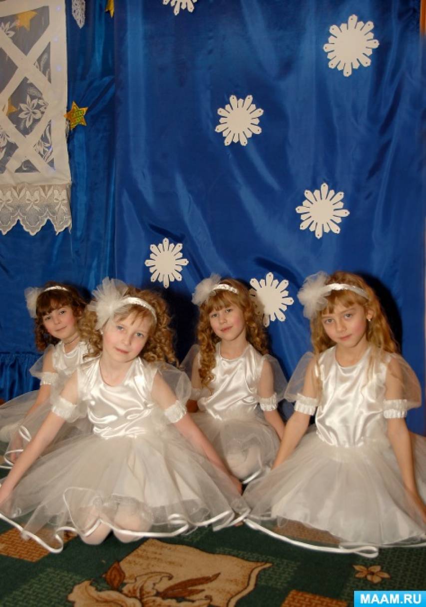Опис танцю сніжинок для дітей старшого дошкільного віку   Даний танець був виконаний дівчатками підготовчої групи в музичному спектаклі Мороз Іванович
