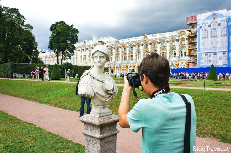 Детальніше про наш відвідуванні   великого Катерининського палацу