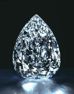 Цей камінь став другим алмазом, знайденим в Південній Африці, при цьому більшим - його натуральний вага склала 83,5 карата