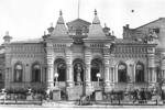 У 1937 році в колишньому штабі оборони Царицинського Ради на Привокзальній площі було створено Музей оборони Царицина