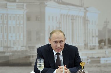 21 червня 2016, 2:41 Переглядів:   Володимир Путін, фото AFP